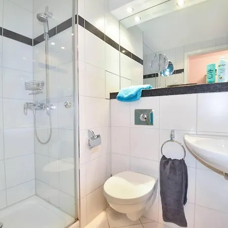 Marfa 13 아파트 제바트헤링스도르프